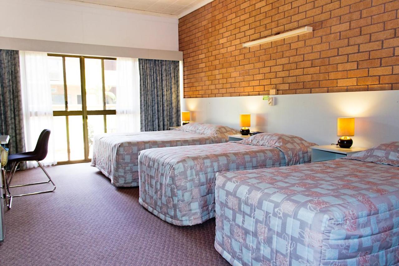 Litchfield Outback Resort Batchelor Екстериор снимка