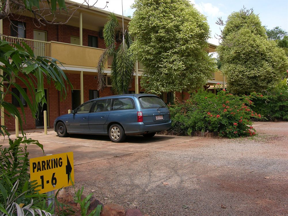 Litchfield Outback Resort Batchelor Екстериор снимка